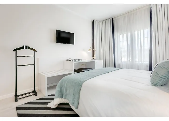 Cristal Marinha فندق