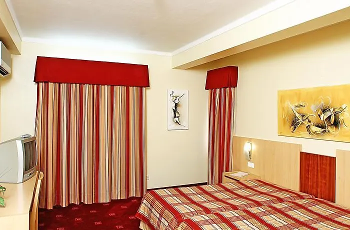 فندق Cristal Marinha 3*