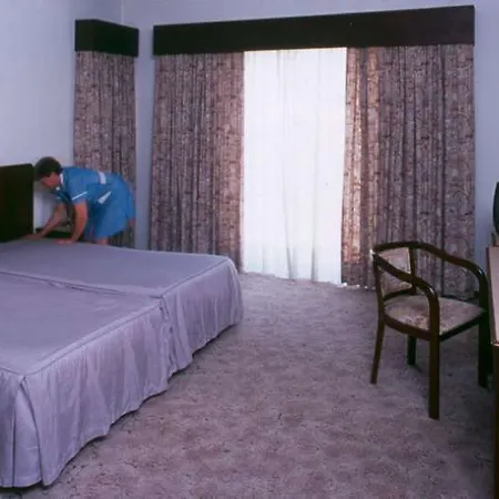 Cristal Marinha 3* مارينها غراندي