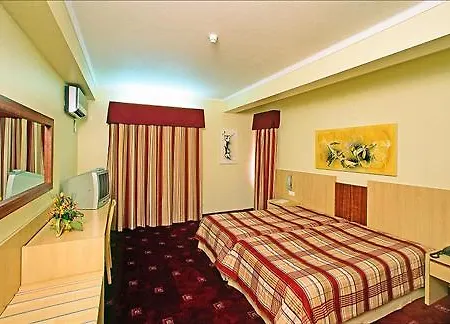 Cristal Marinha 3* مارينها غراندي