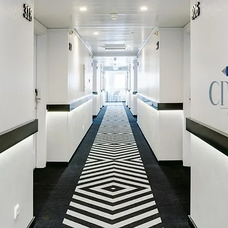 Cristal Marinha فندق