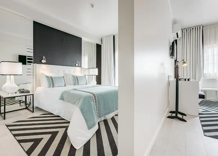 克瑞斯玛丽娜特酒店 3* 大马里尼亚