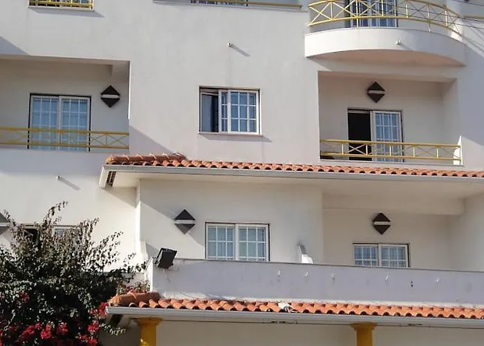 酒店 克瑞斯玛丽娜特酒店 3*