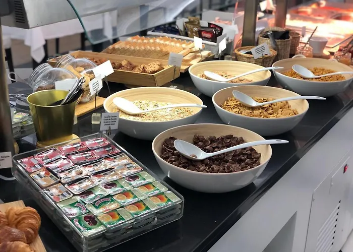 克瑞斯玛丽娜特酒店